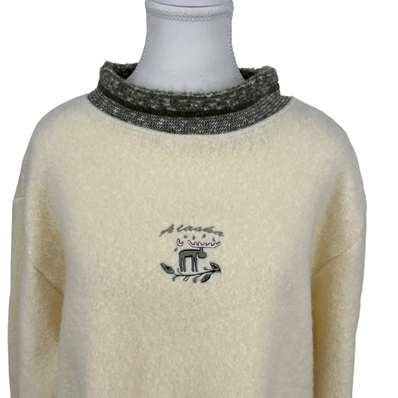 Vintage EMI Alaska Moose Sweater Embroidered Fuzzy Cozy Women’s XL - Picture 2 of 8